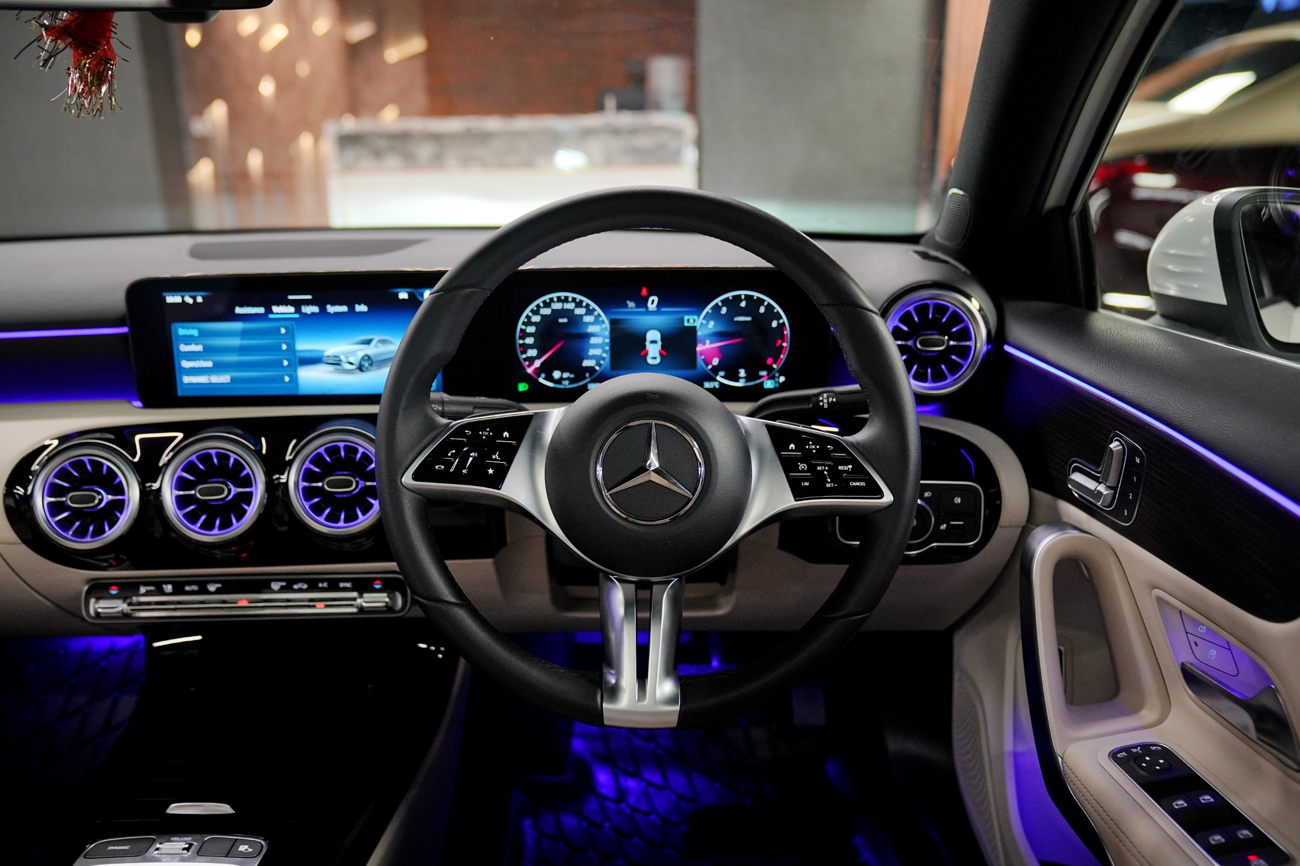 Mercedes-Benz A Class A200 Limousine 